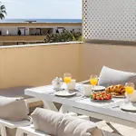 아파트 Romana Playa - Beachfront Complex Elviria 마르베야
