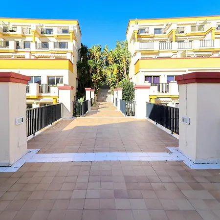 Romana Playa - Beachfront Complex Elviria Apartamento *