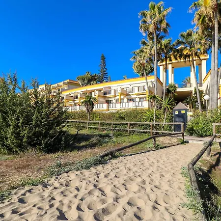 Romana Playa - Beachfront Complex Elviria Marbella