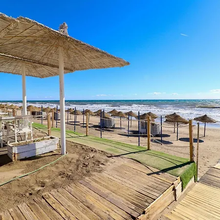 Romana Playa - Beachfront Complex Elviria Appartamento