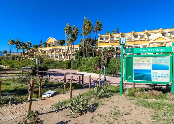 Romana Playa - Beachfront Complex Elviria Apartamento *