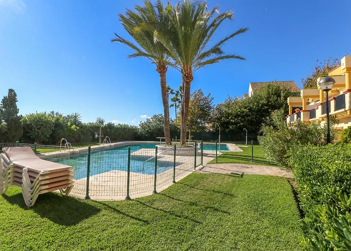 Romana Playa - Beachfront Complex Elviria Apartamento *