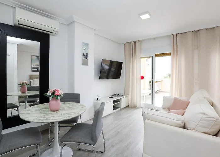 Romana Playa - Beachfront Complex Elviria Marbella