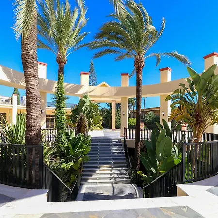 Romana Playa - Beachfront Complex Elviria ماربيا